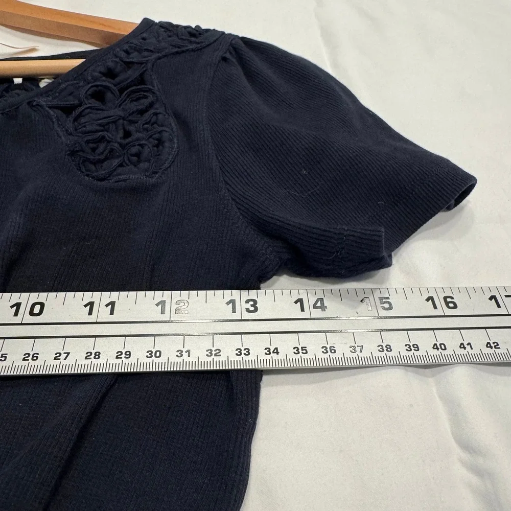 Free People Crochet Lace Neckline Ribbed Tie Front Top XS Navy Blue Excellent
